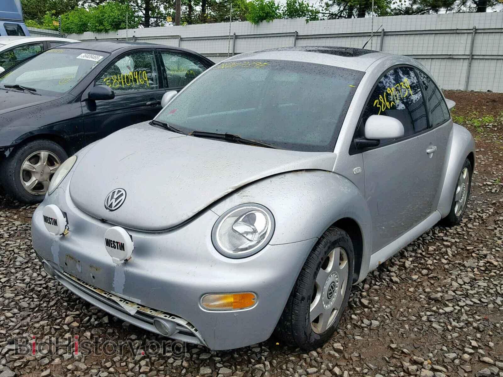 2000 VOLKSWAGEN BEETLE - VIN: 3VWDD21C4YM482567 - Фото 2