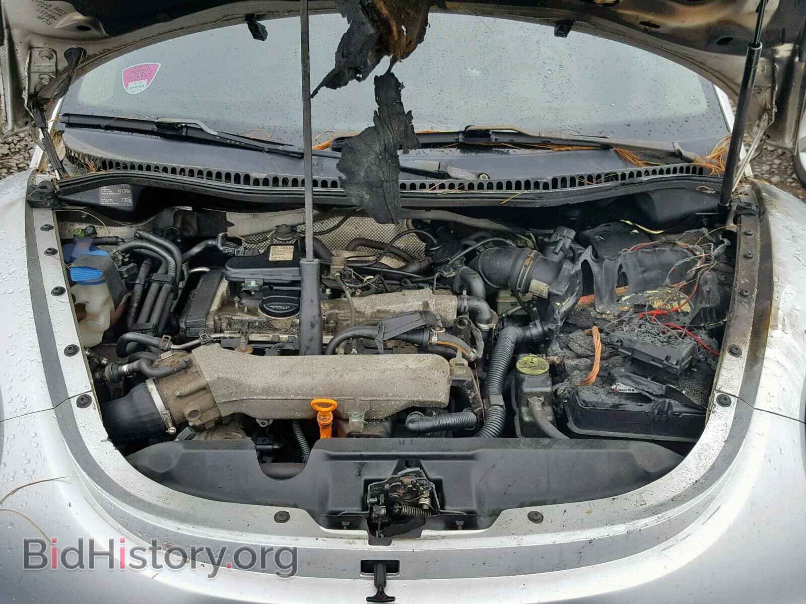 2000 VOLKSWAGEN BEETLE - VIN: 3VWDD21C4YM482567 - Фото 7