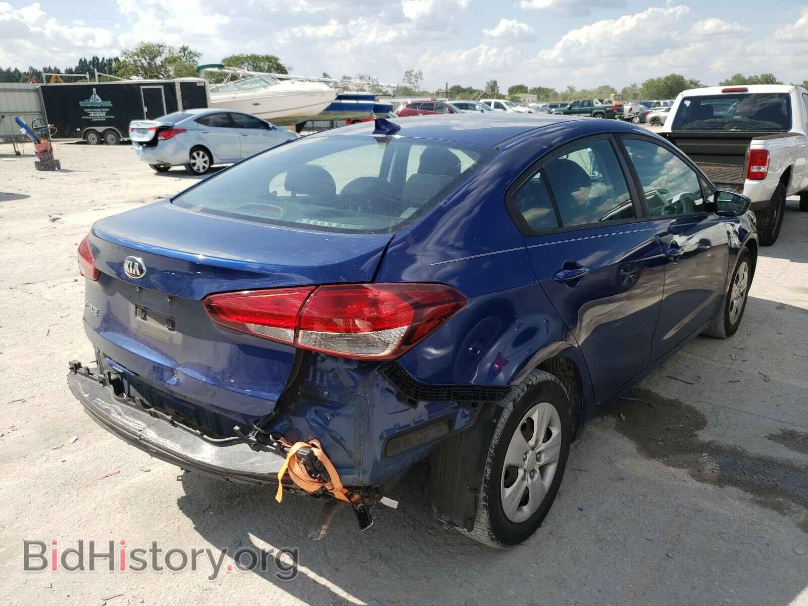 2017 KIA FORTE - VIN: 3KPFK4A79HE143961 - Фото 4