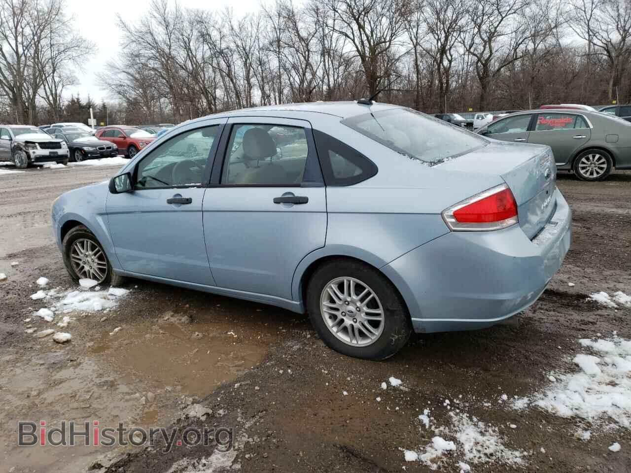 2009 FORD FOCUS - VIN: 1FAHP35N39W253561 - Фото 2