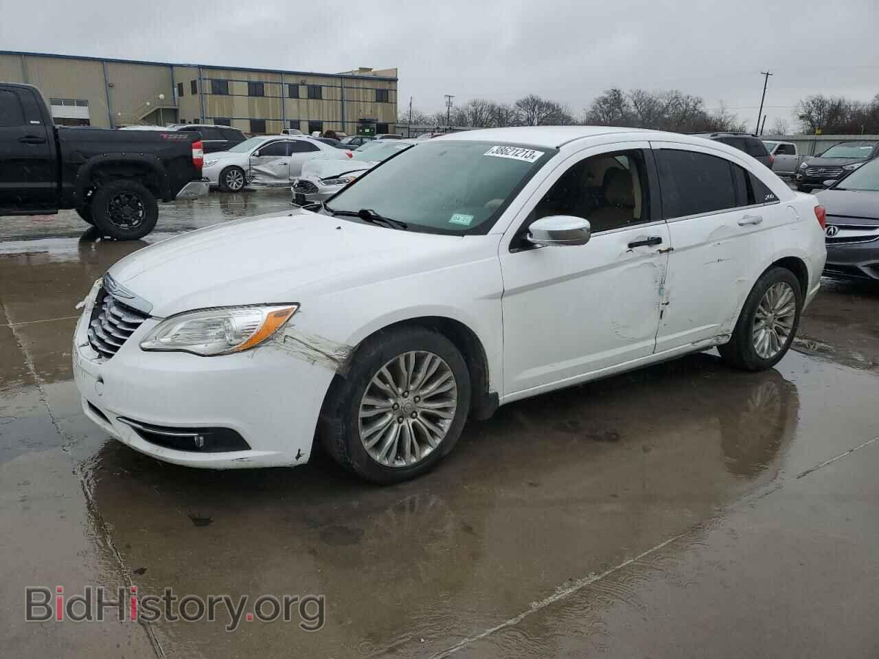 Photo 1C3BC2FG3BN619248 - CHRYSLER 200 2011
