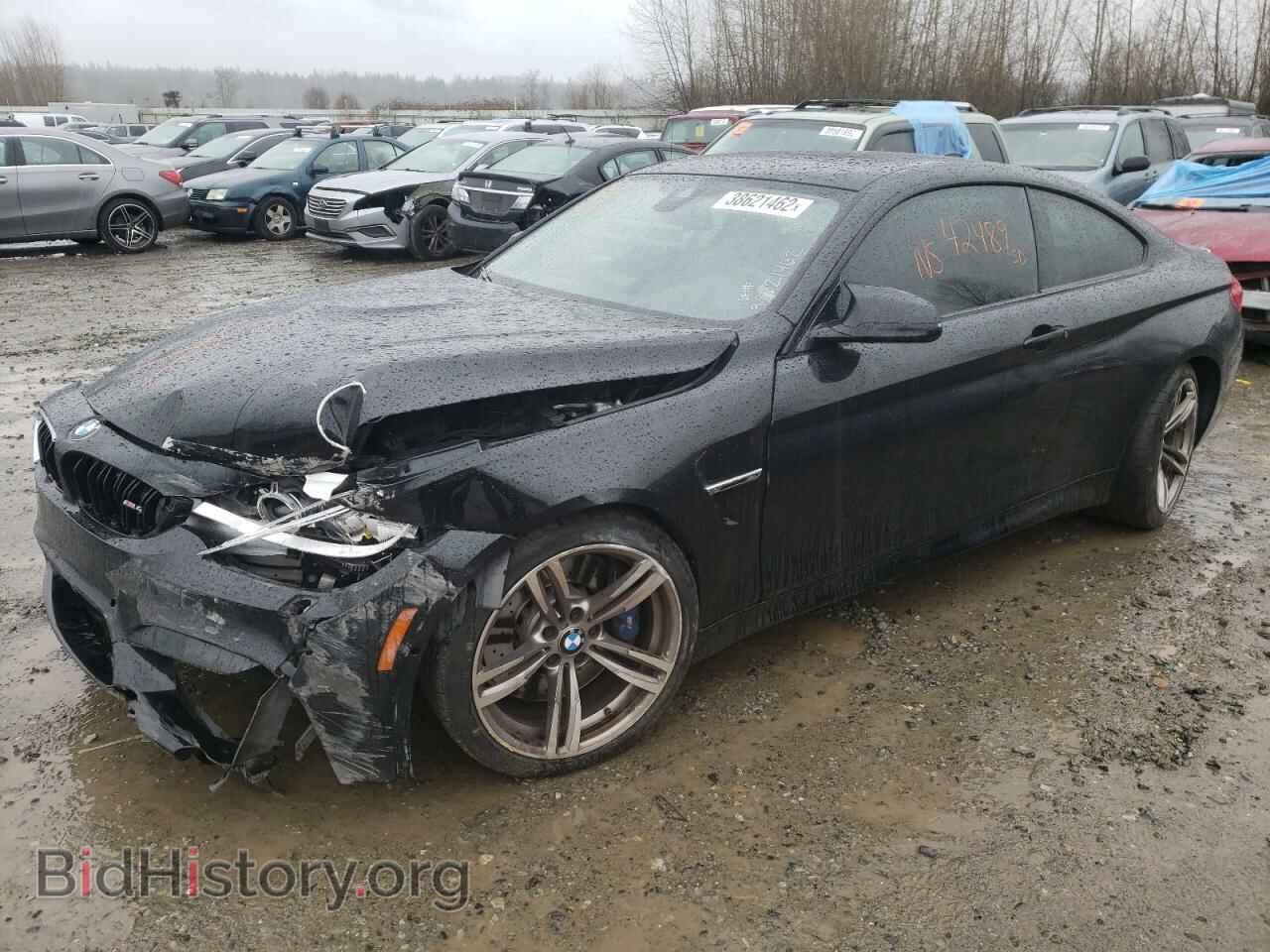 2015 BMW M4 - VIN: WBS3R9C56FK330312 - Фото 2