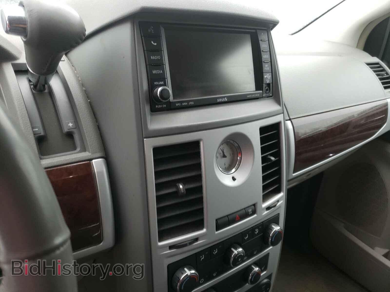 2010 CHRYSLER MINIVAN - VIN: 2A4RR5DX7AR128450 - Фото 9