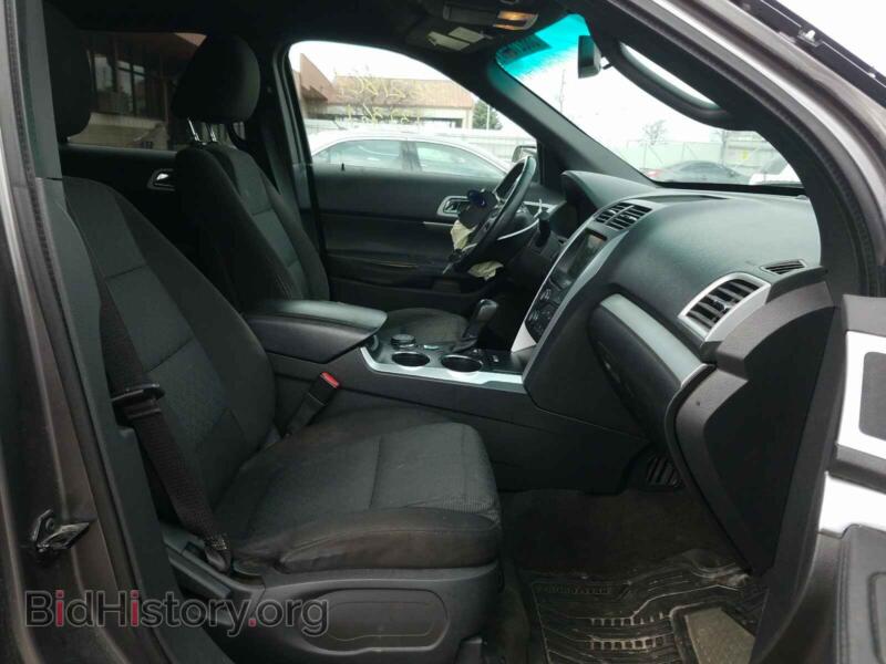 2011 Ford EXPLORER (VIN 1FMHK8D81BGA53629) — фото 5 из 10
