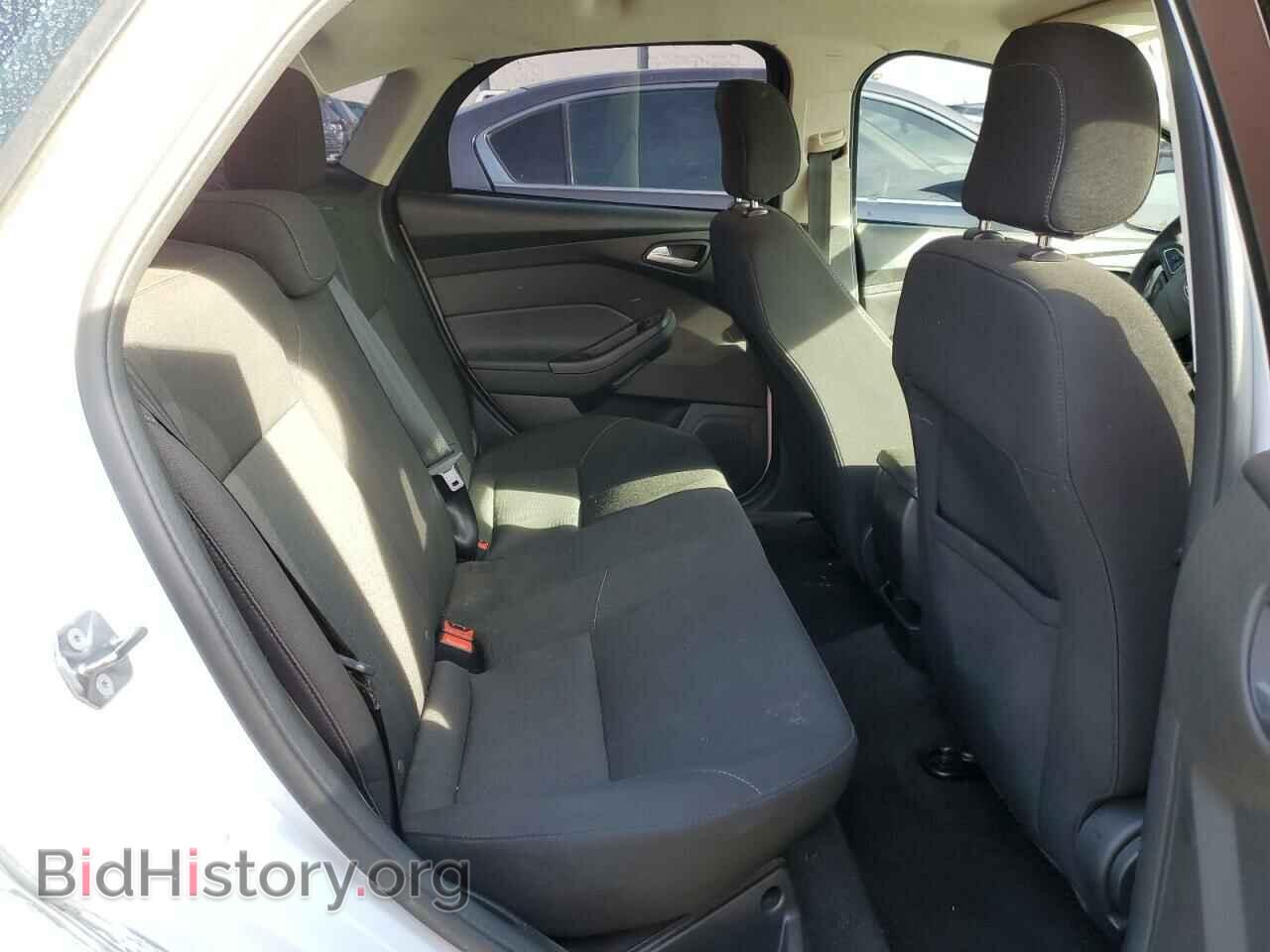 2018 FORD FOCUS - VIN: 1FADP3F24JL250192 - Фото 10