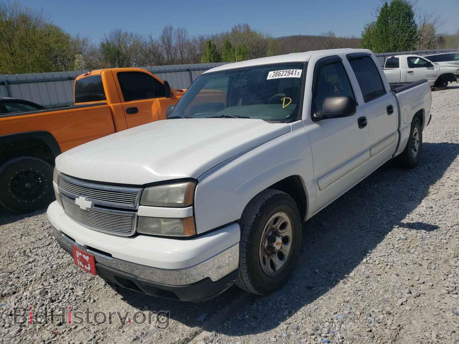 2007 CHEVROLET SILVERADO - VIN: 2GCEC13V571138058 - Фото 2
