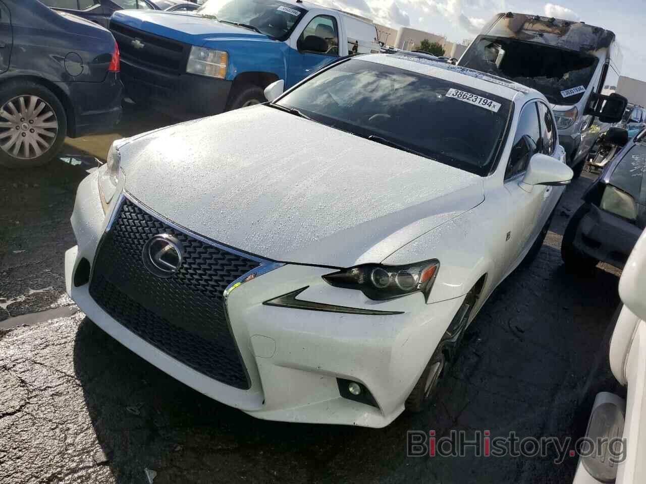 Photo JTHBF1D21F5070397 - LEXUS IS 2015