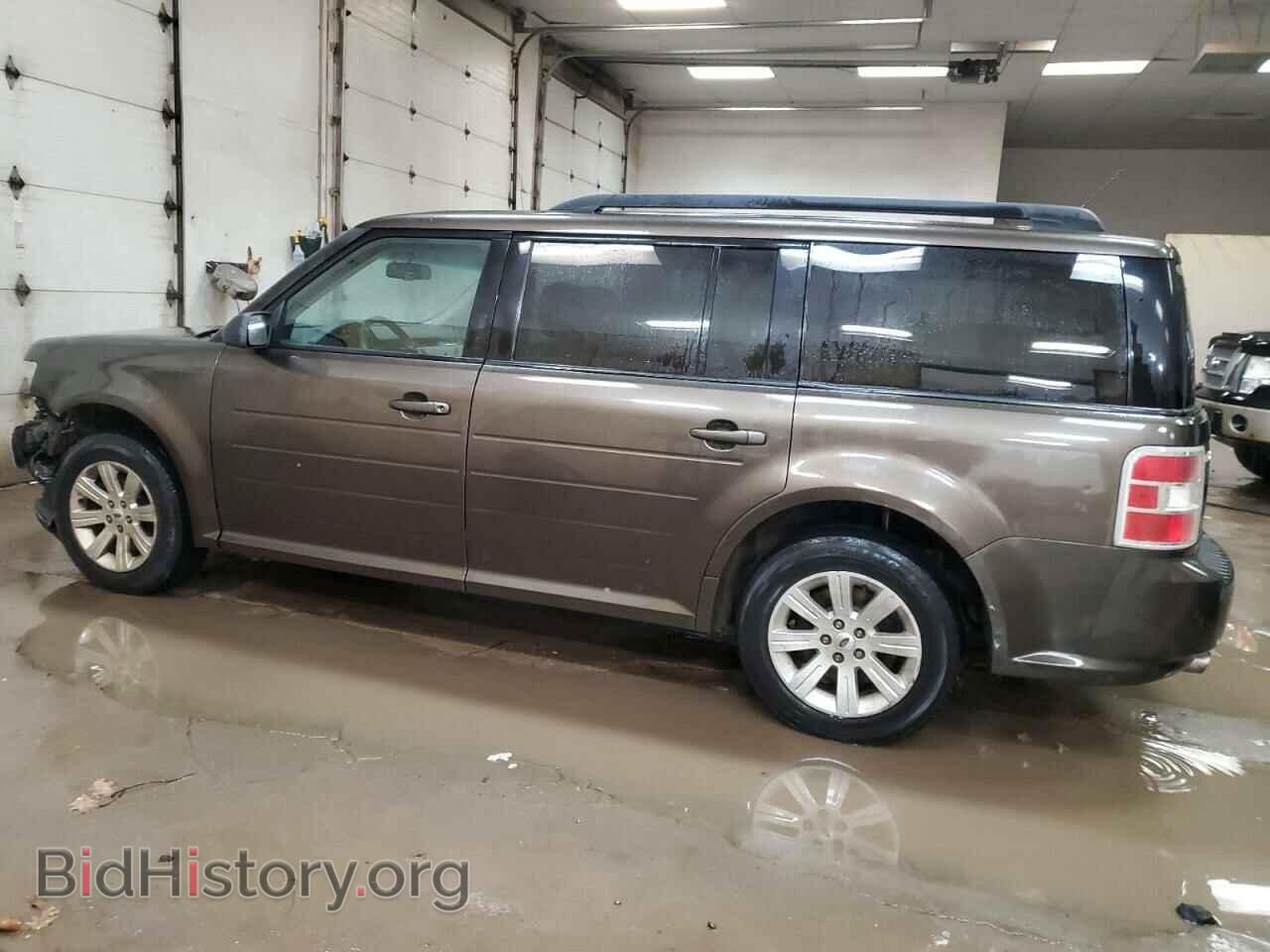 2011 FORD FLEX - VIN: 2FMGK5BC2BBD10760 - Photo 2