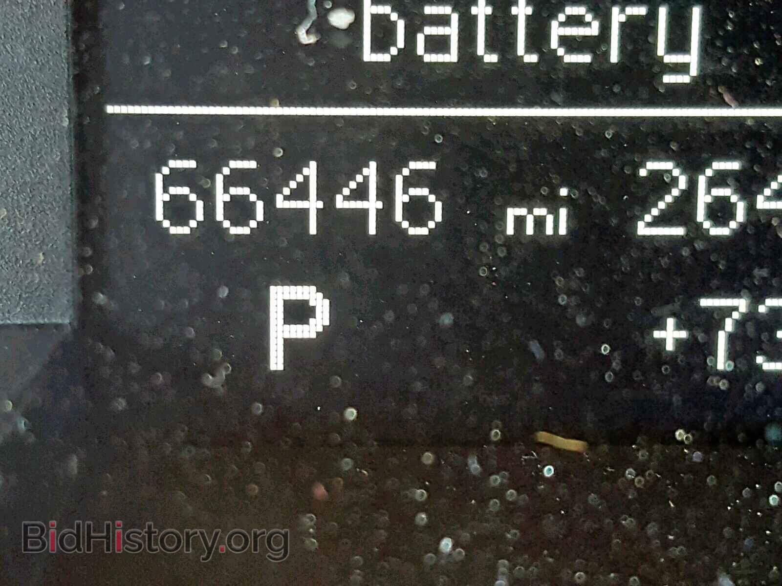 2013 AUDI A4 - VIN: WAUBFAFL6DN044864 - Фото 8