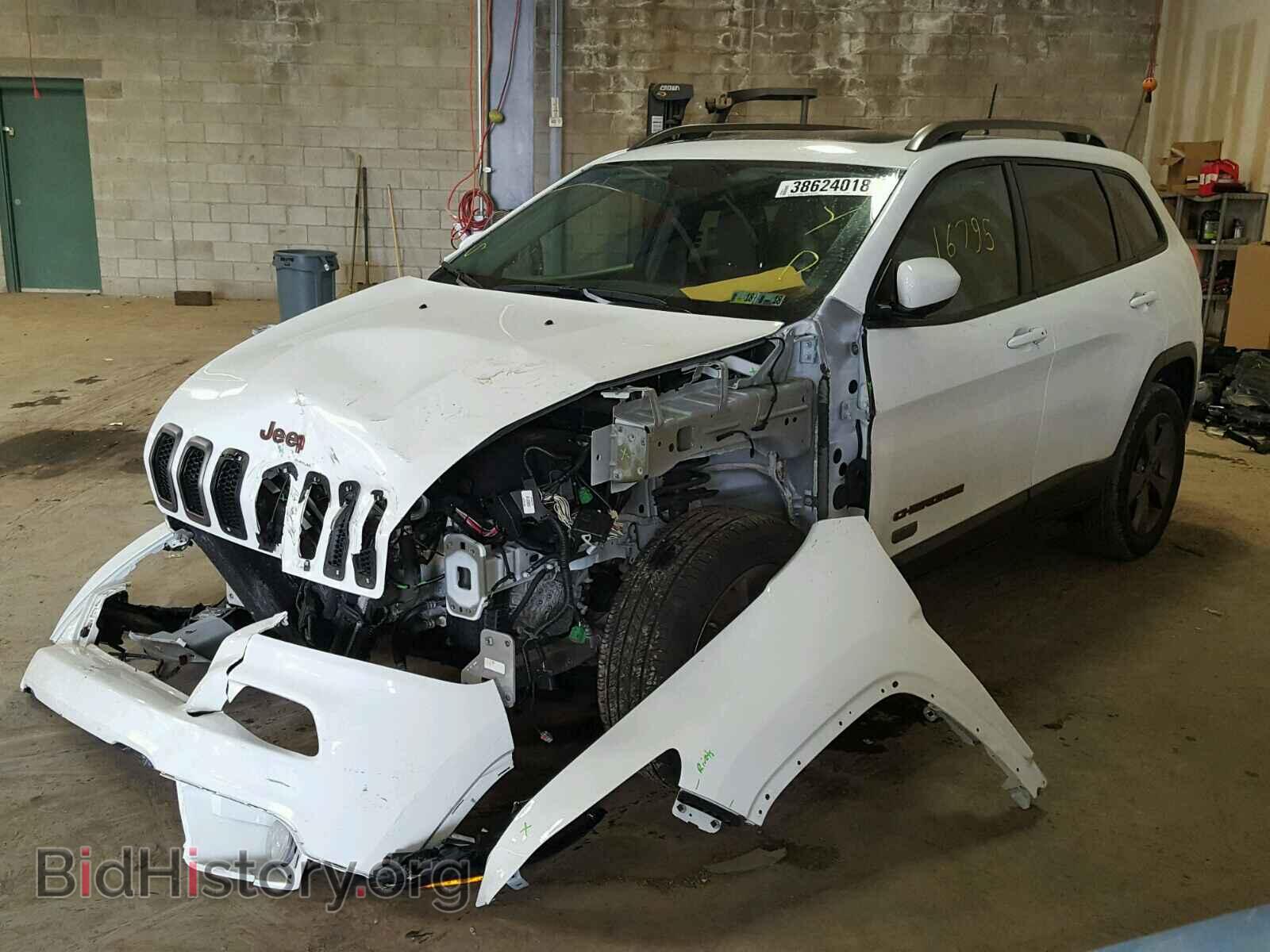 2017 JEEP CHEROKEE - VIN: 1C4PJMCS2HW509063 - Photo 2
