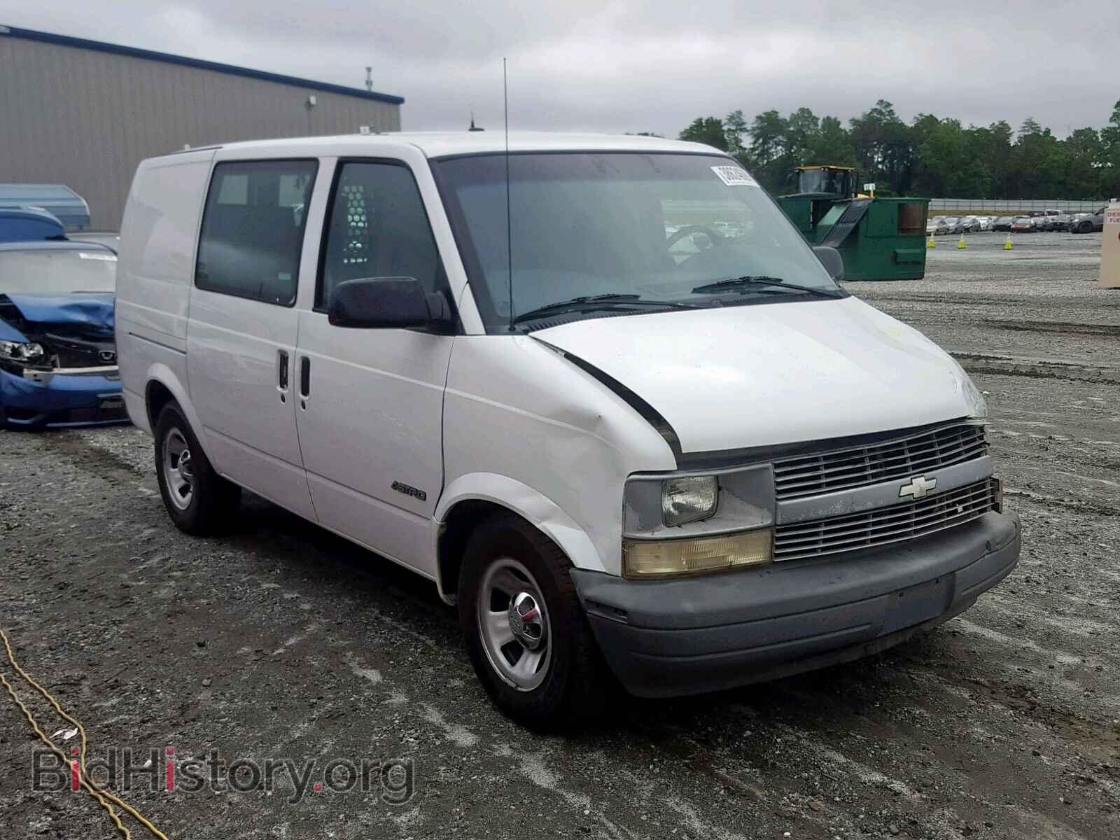 Photo 1GCDM19W2YB188037 - CHEVROLET ASTRO 2000