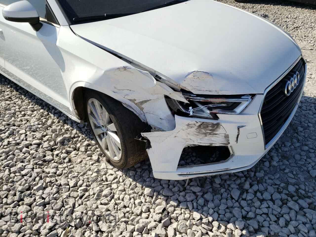 2017 AUDI A3 - VIN: WAUAUGFFXH1032485 - Фото 9