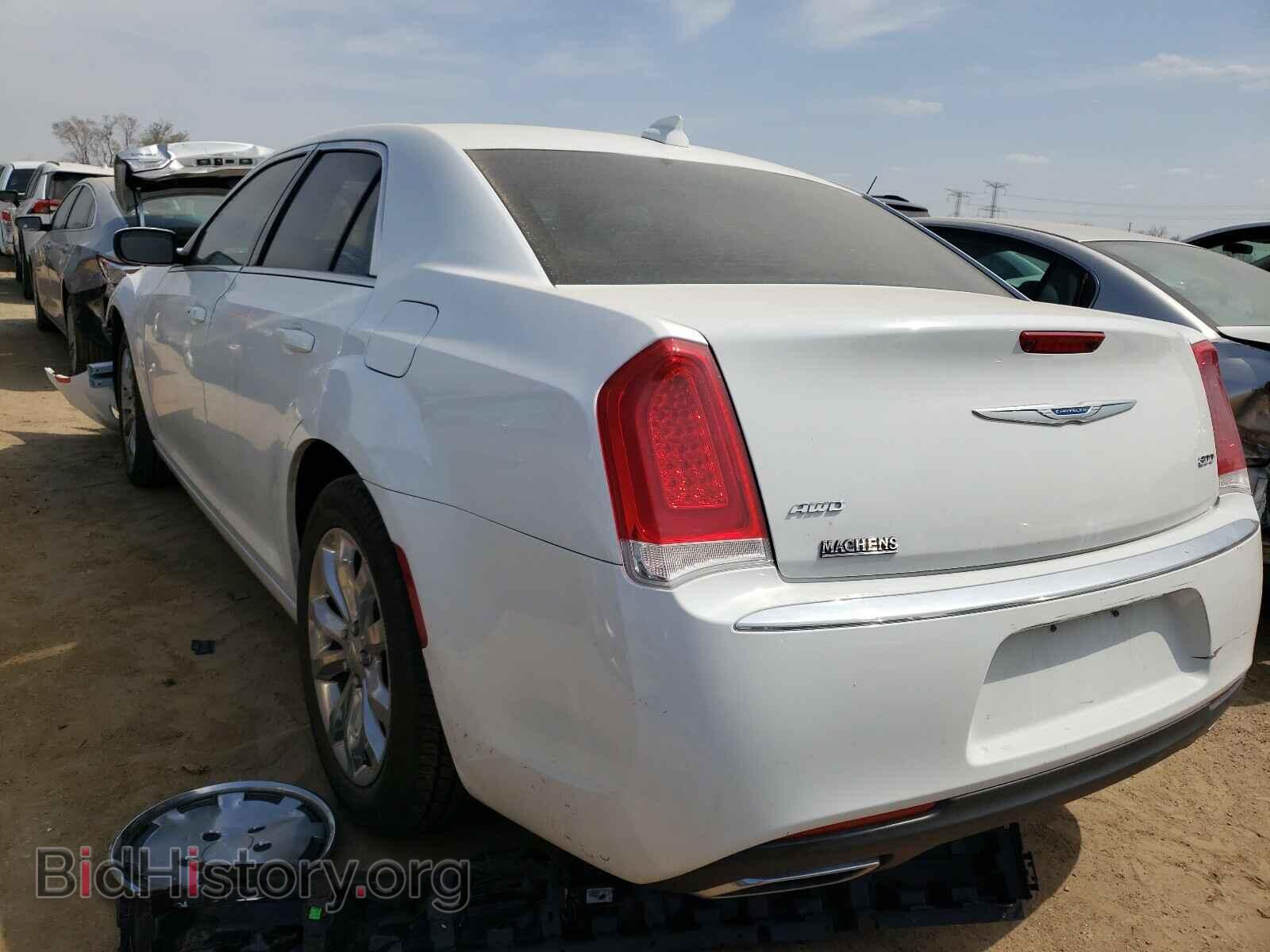 2017 CHRYSLER 300 - VIN: 2C3CCARG7HH544954 - Фото 3