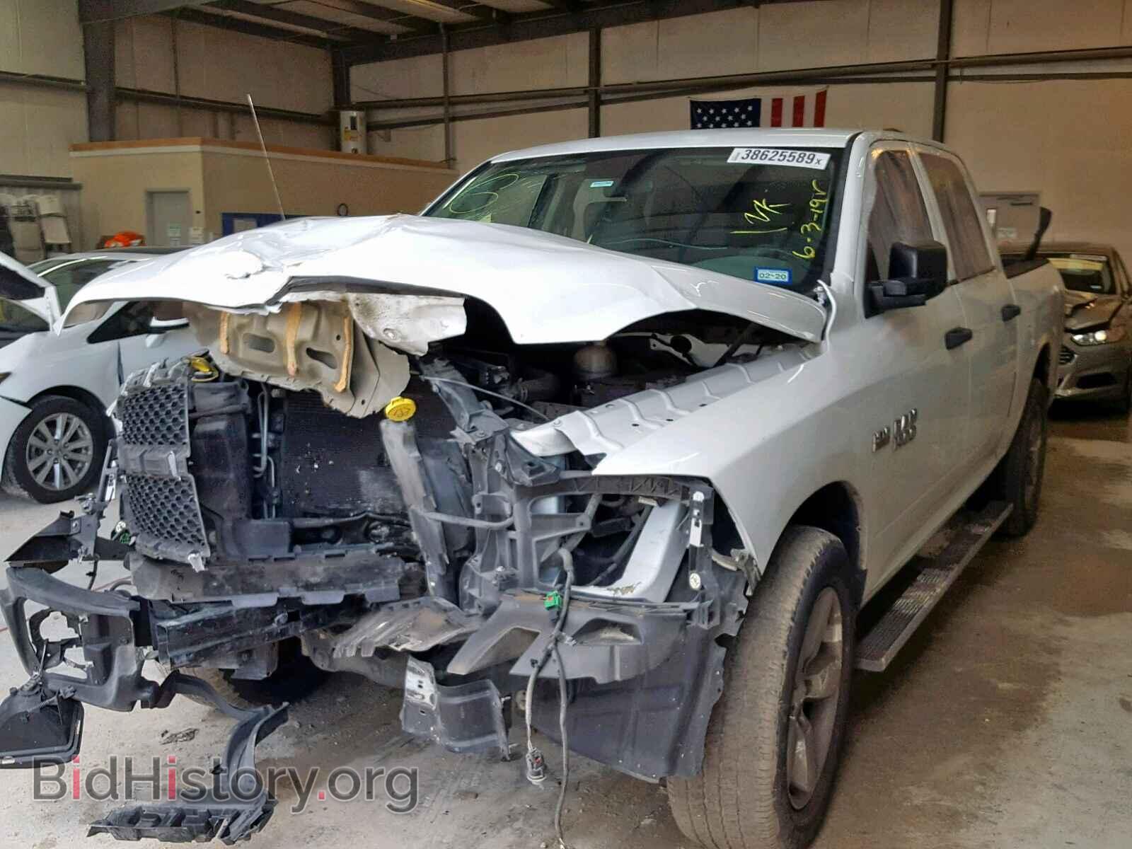 2013 RAM 1500 ST - VIN: 1C6RR6KT2DS656810 - Фото 2