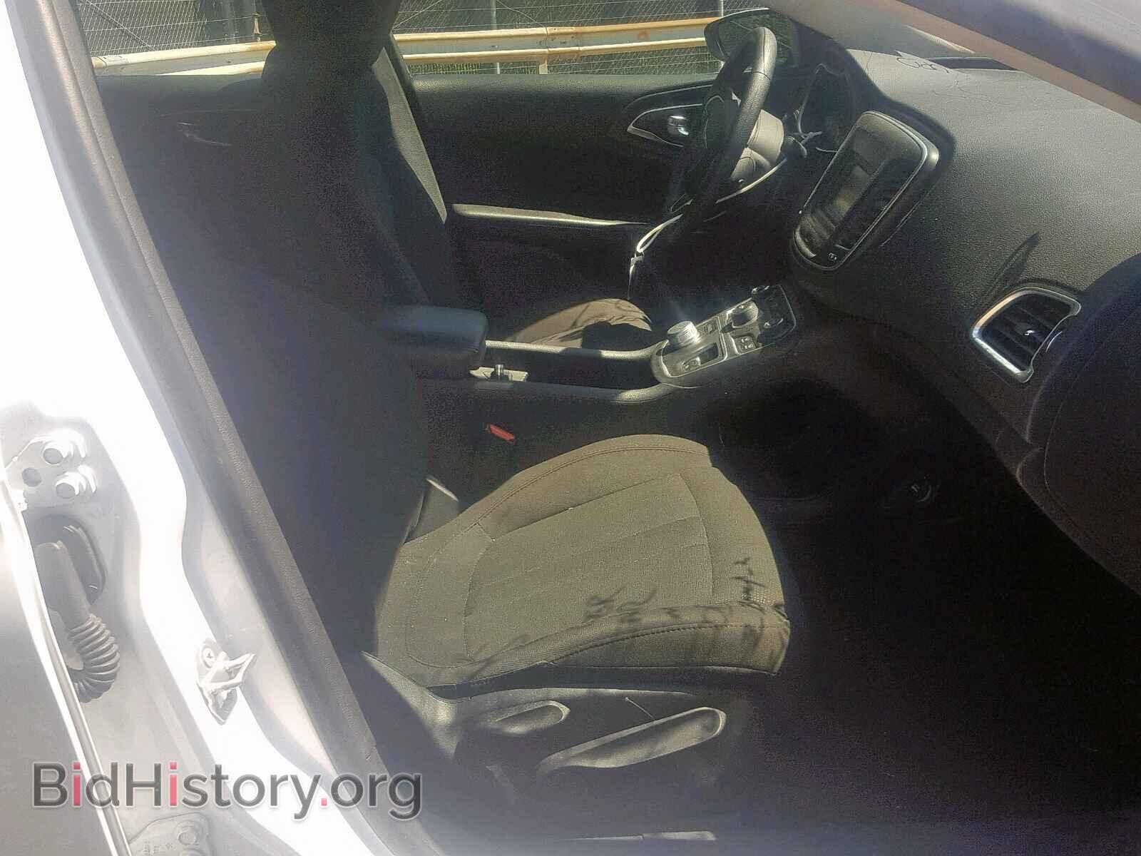 2016 CHRYSLER 200 - VIN: 1C3CCCAB7GN149979 - Photo 5