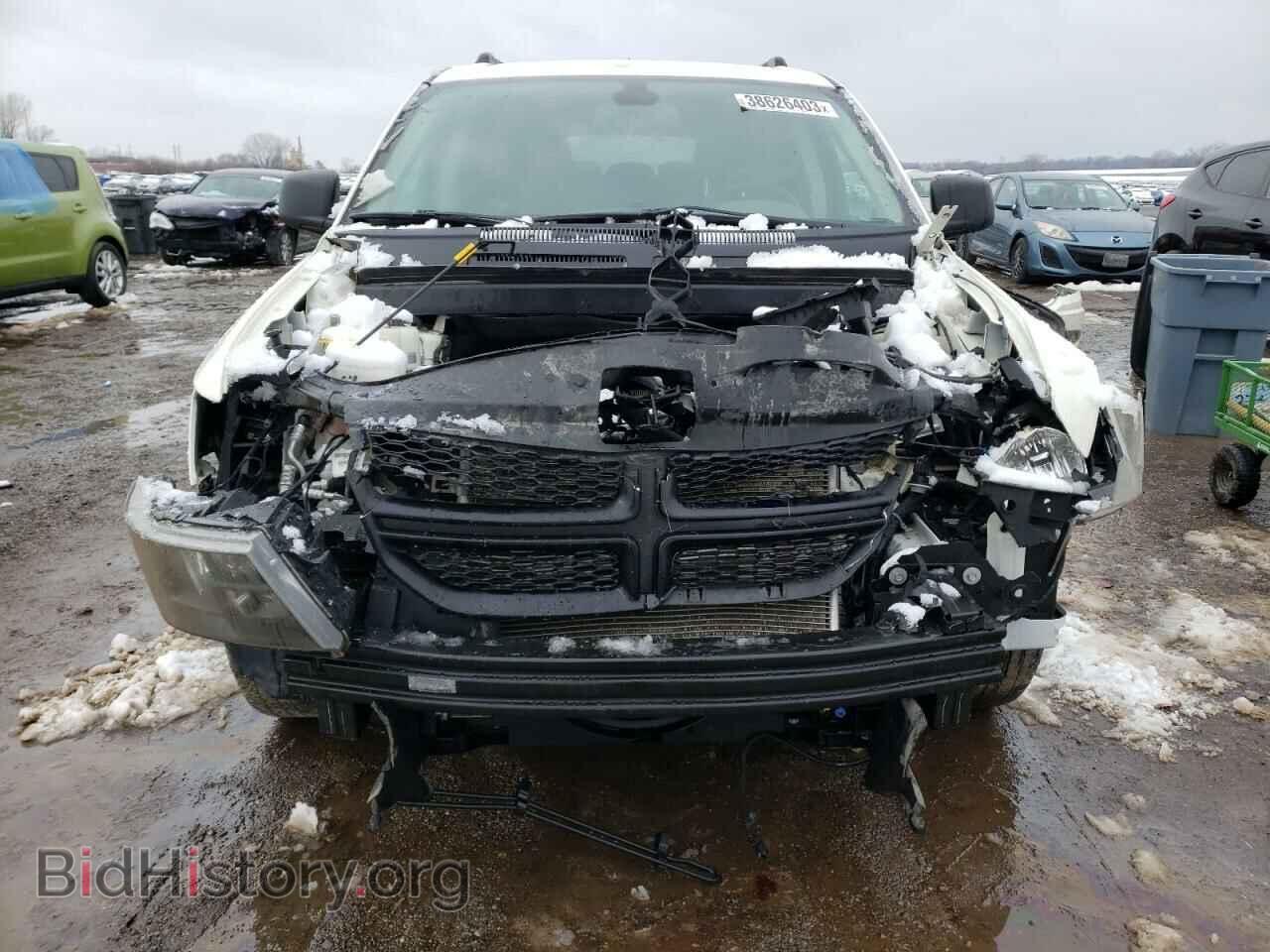 2018 DODGE JOURNEY - VIN: 3C4PDCAB7JT529986 - Фото 5
