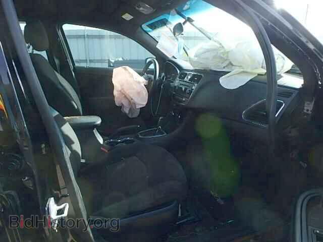 2012 CHRYSLER 200 - VIN: 1C3CCBAB4CN318988 - Photo 5