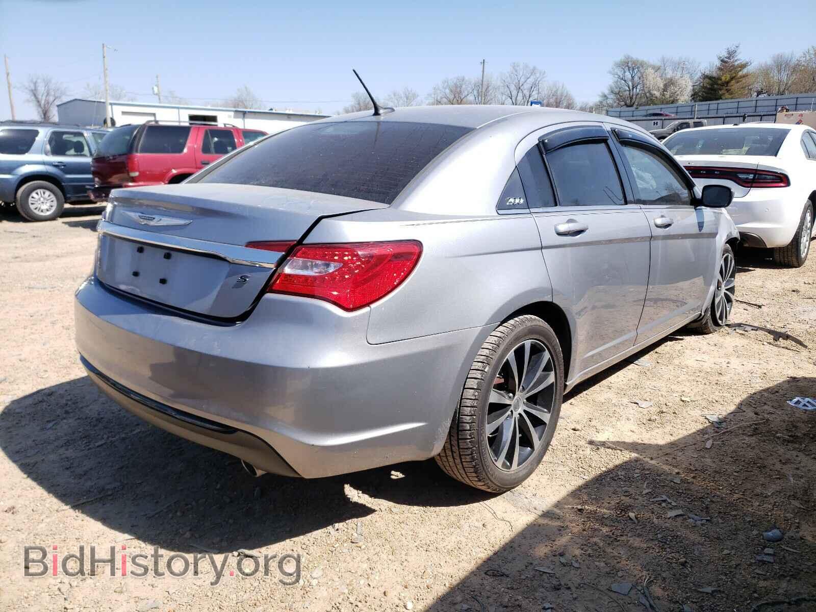 2014 CHRYSLER 200 - VIN: 1C3CCBBG7EN128616 - Фото 4