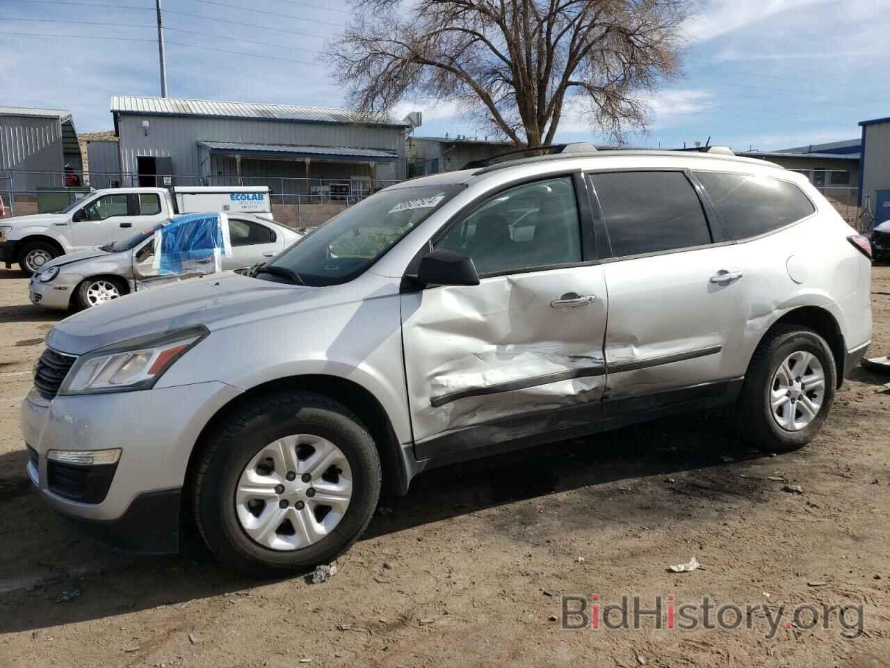 Photo 1GNKRFEDXFJ241359 - CHEVROLET TRAVERSE 2015