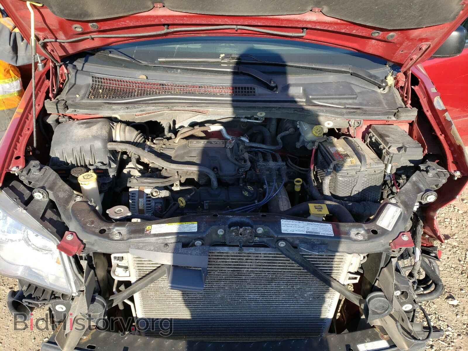 2008 CHRYSLER MINIVAN - VIN: 2A8HR44H68R707842 - Фото 7