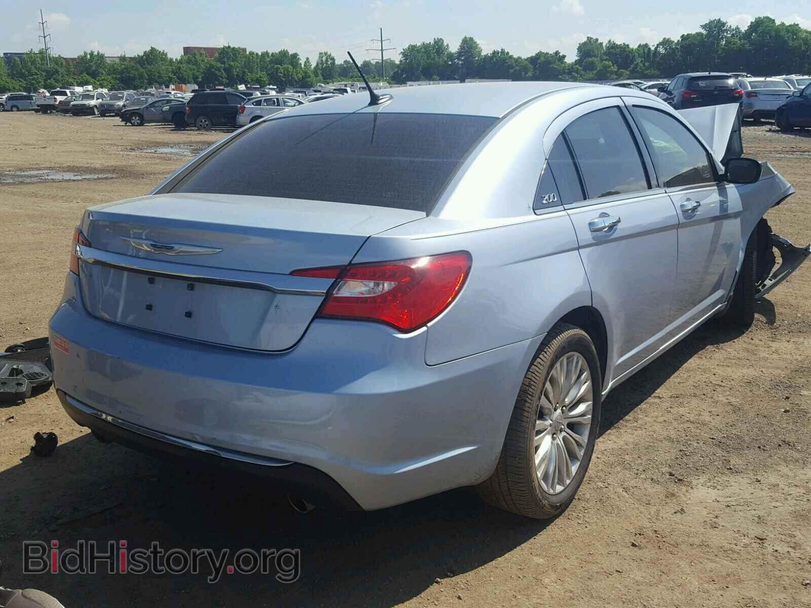 2013 CHRYSLER 200 - VIN: 1C3CCBCG3DN539928 - Photo 4