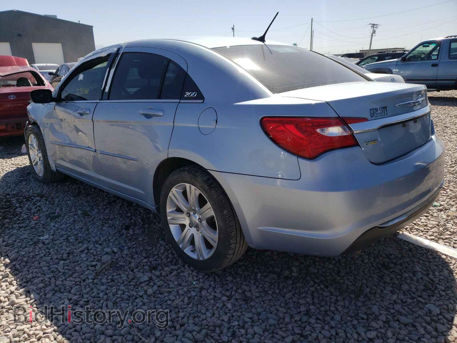 2012 CHRYSLER 200 - VIN: 1C3CCBAGXCN228465 - Фото 3