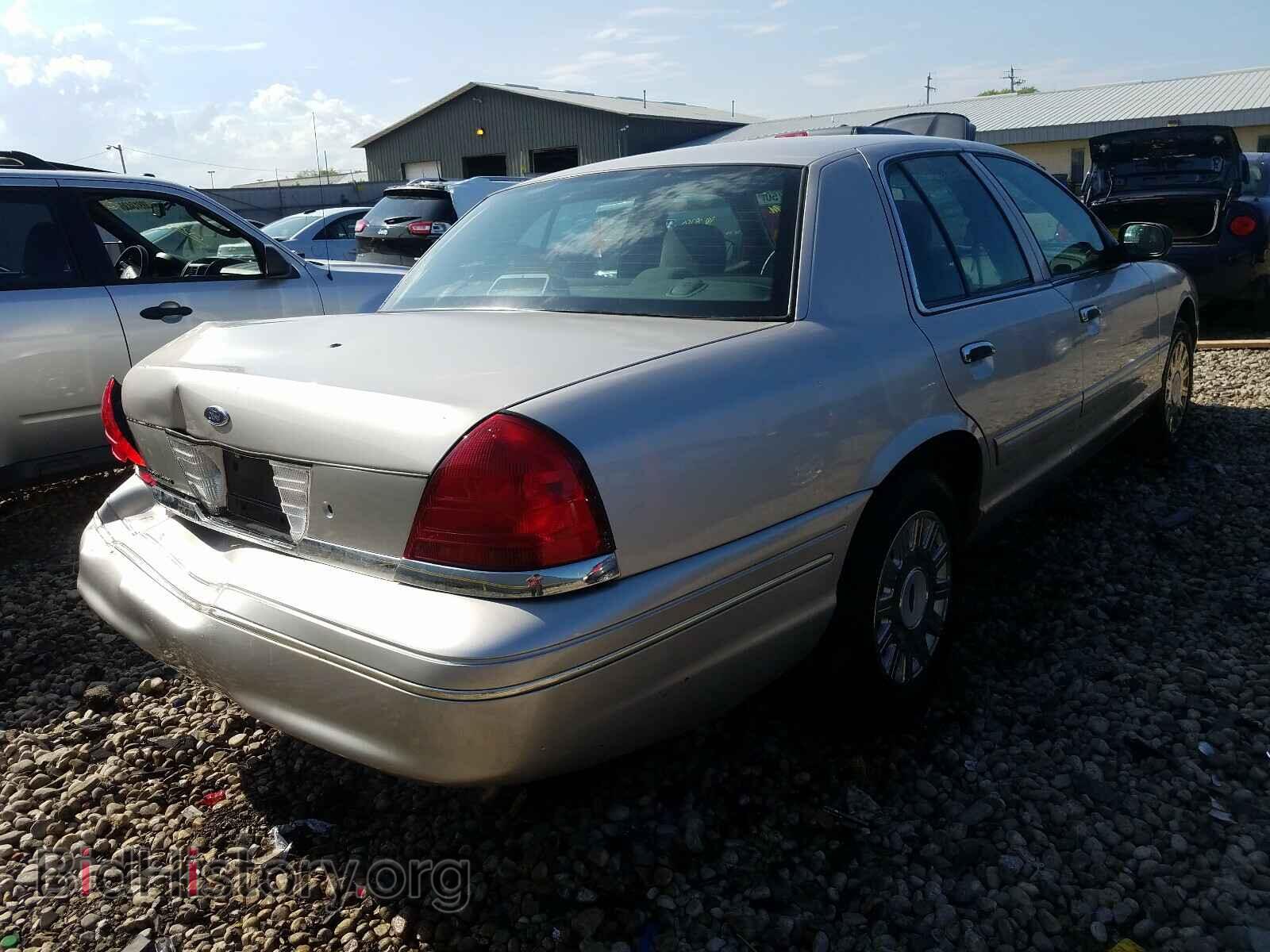 2004 FORD CROWN VIC - VIN: 2FAFP71W54X169980 - Фото 4