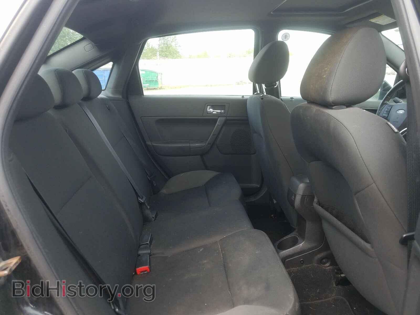 2010 FORD FOCUS - VIN: 1FAHP3GN6AW214903 - Photo 6