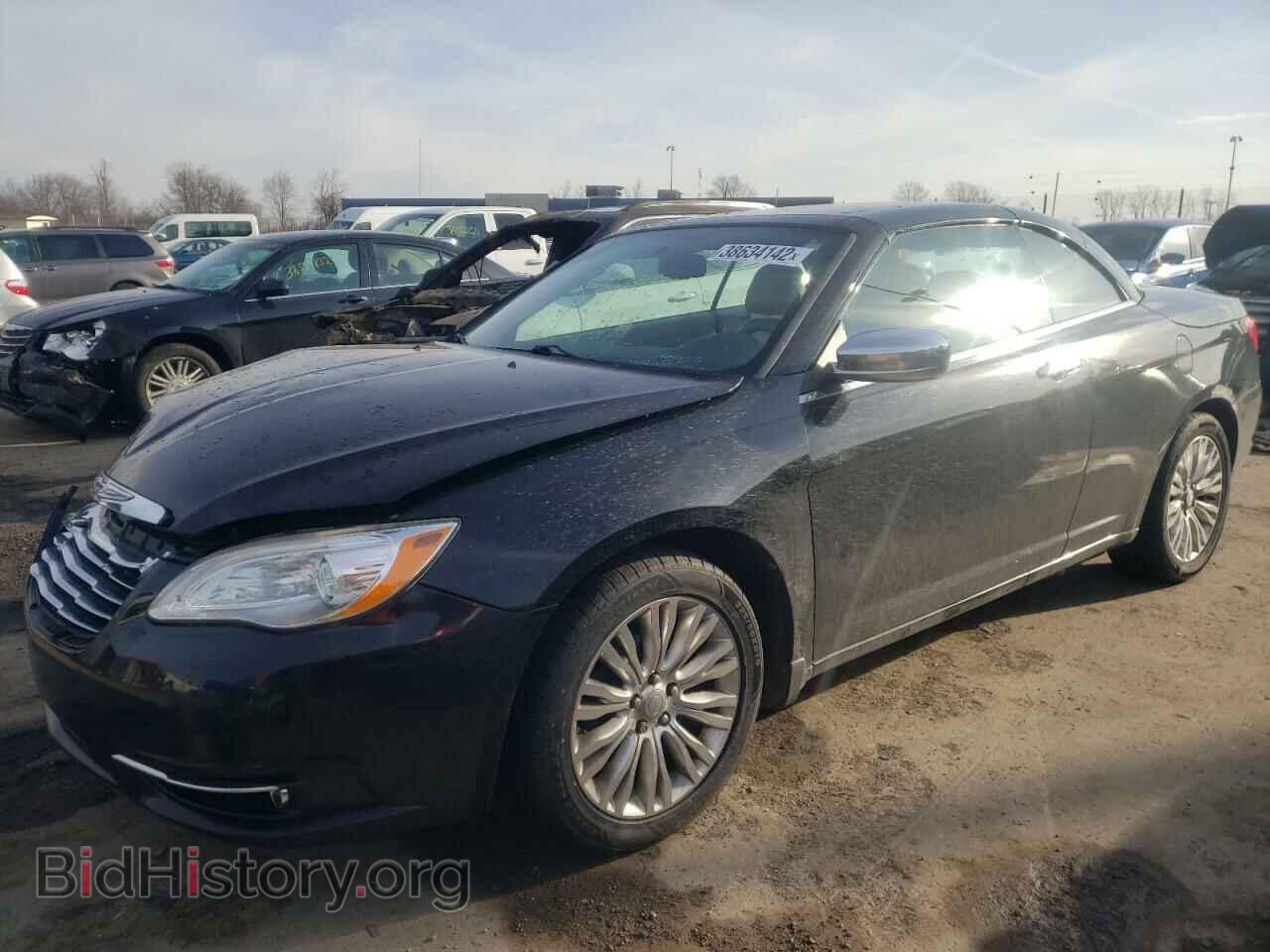 2011 CHRYSLER 200 - VIN: 1C3BC7EG6BN555737 - Фото 2