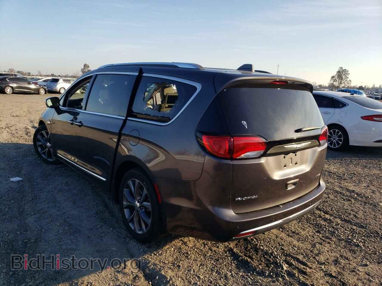 2017 CHRYSLER PACIFICA - VIN: 2C4RC1GG0HR683603 - Фото 2