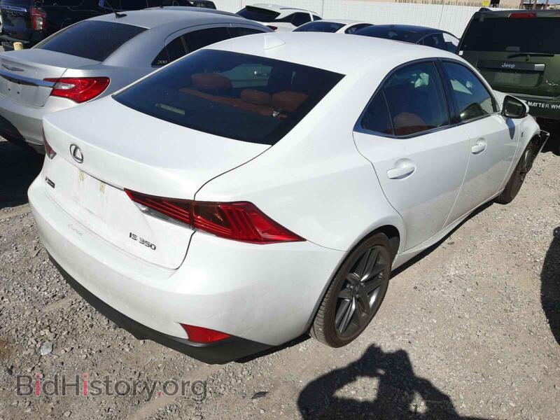 2017 Lexus IS (VIN JTHBE1D20H5031399) — фото 4 из 10