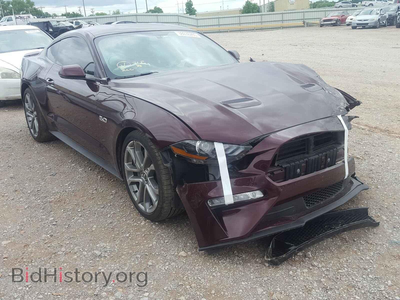 Photo 1FA6P8CF3J5104058 - FORD MUSTANG 2018