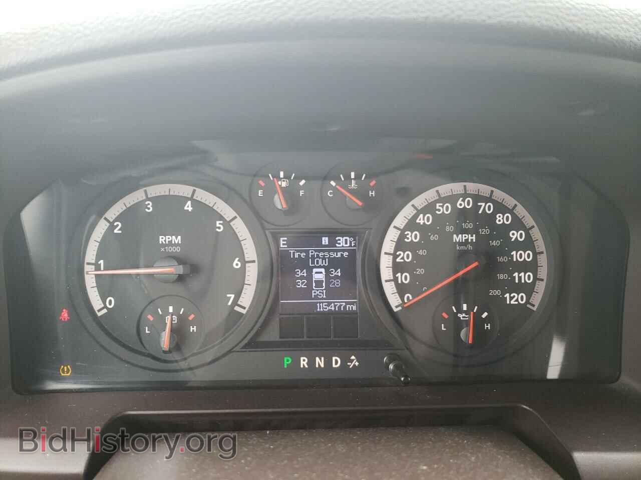 2010 DODGE RAM 1500 - VIN: 1D7RV1CTXAS169538 - Фото 9