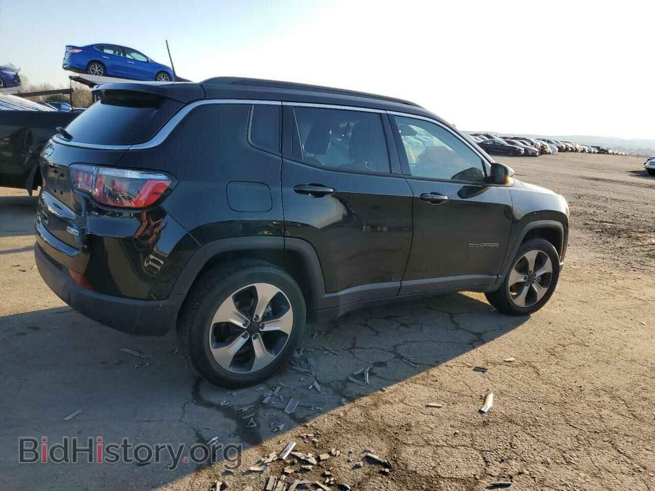 2017 JEEP COMPASS - VIN: 3C4NJDBB2HT689448 - Photo 3