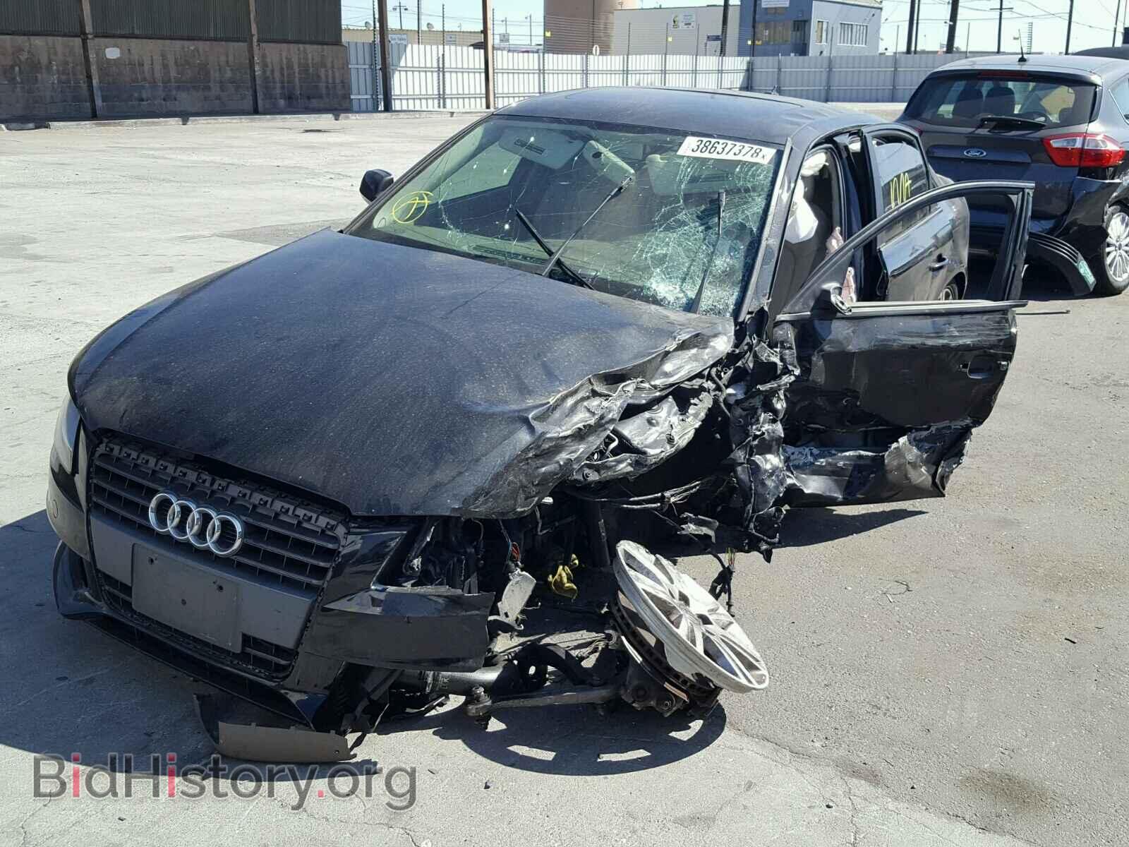 2011 AUDI A4 - VIN: WAUAFAFL8BN036936 - Фото 2