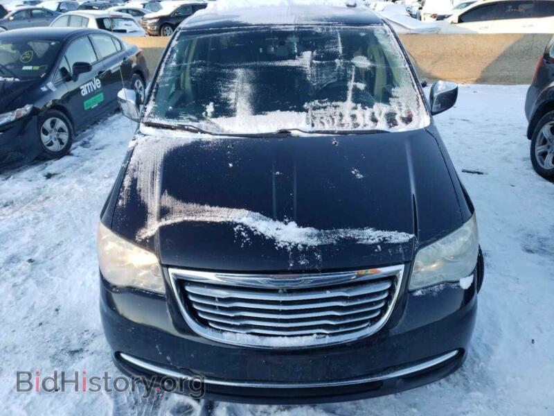 2011 Chrysler MINIVAN (VIN 2A4RR8DG4BR676554) — photo 5 of 13