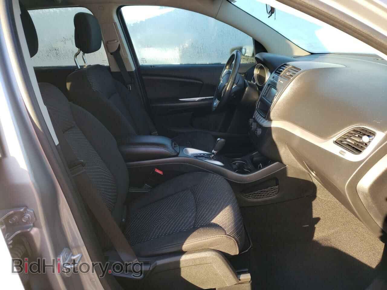 2016 DODGE JOURNEY - VIN: 3C4PDCBB2GT124383 - Фото 5