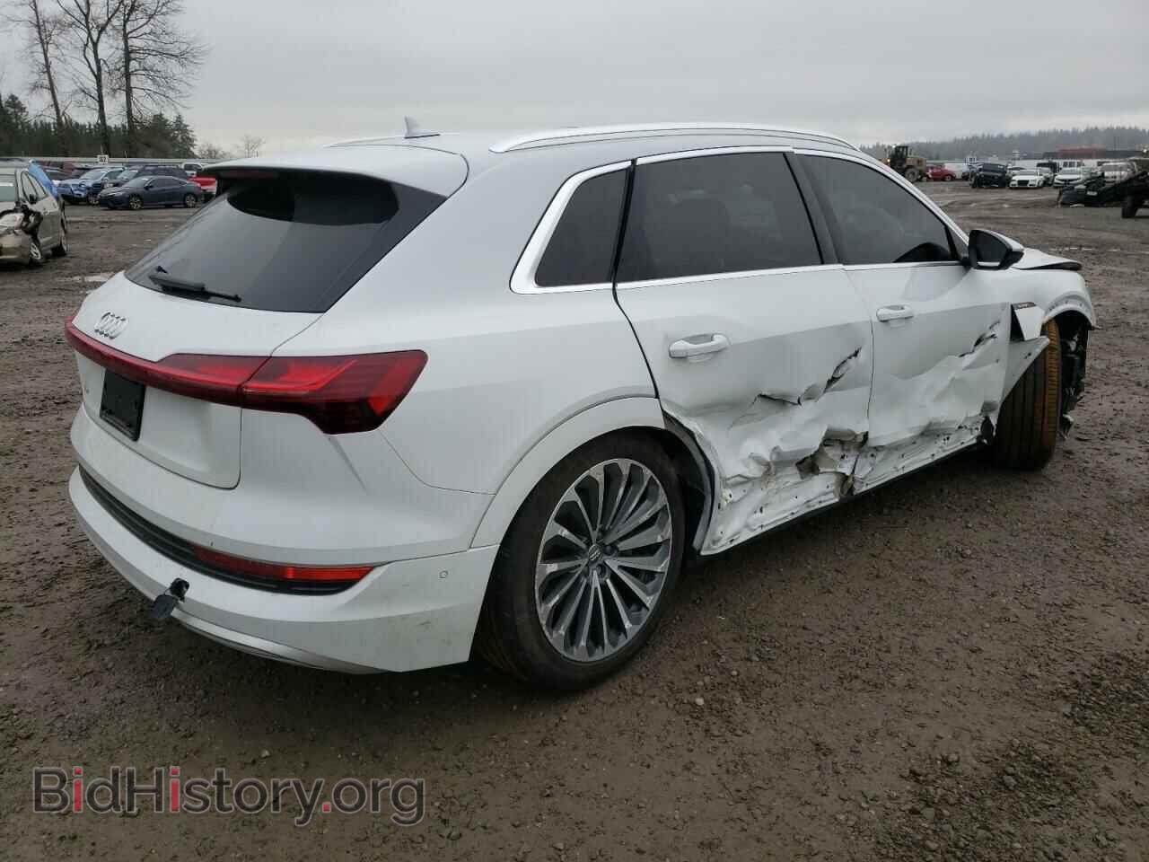 2019 AUDI E-TRON - VIN: WA1VABGE4KB013092 - Photo 3