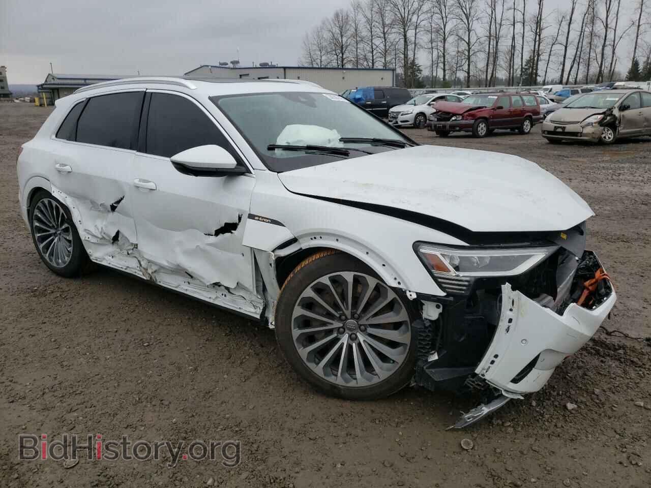 2019 AUDI E-TRON - VIN: WA1VABGE4KB013092 - Photo 4