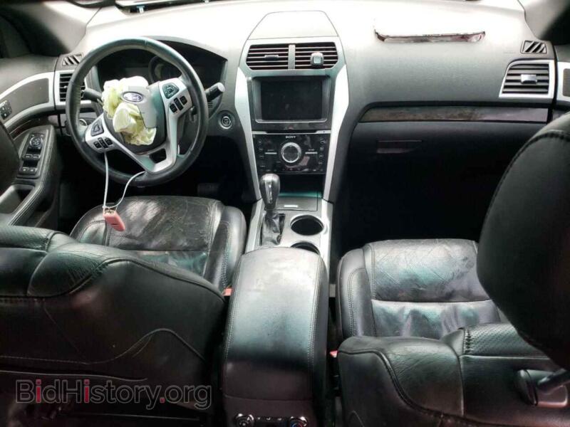 2012 Ford EXPLORER (VIN 1FMHK8F88CGA51827) — photo 8 of 13