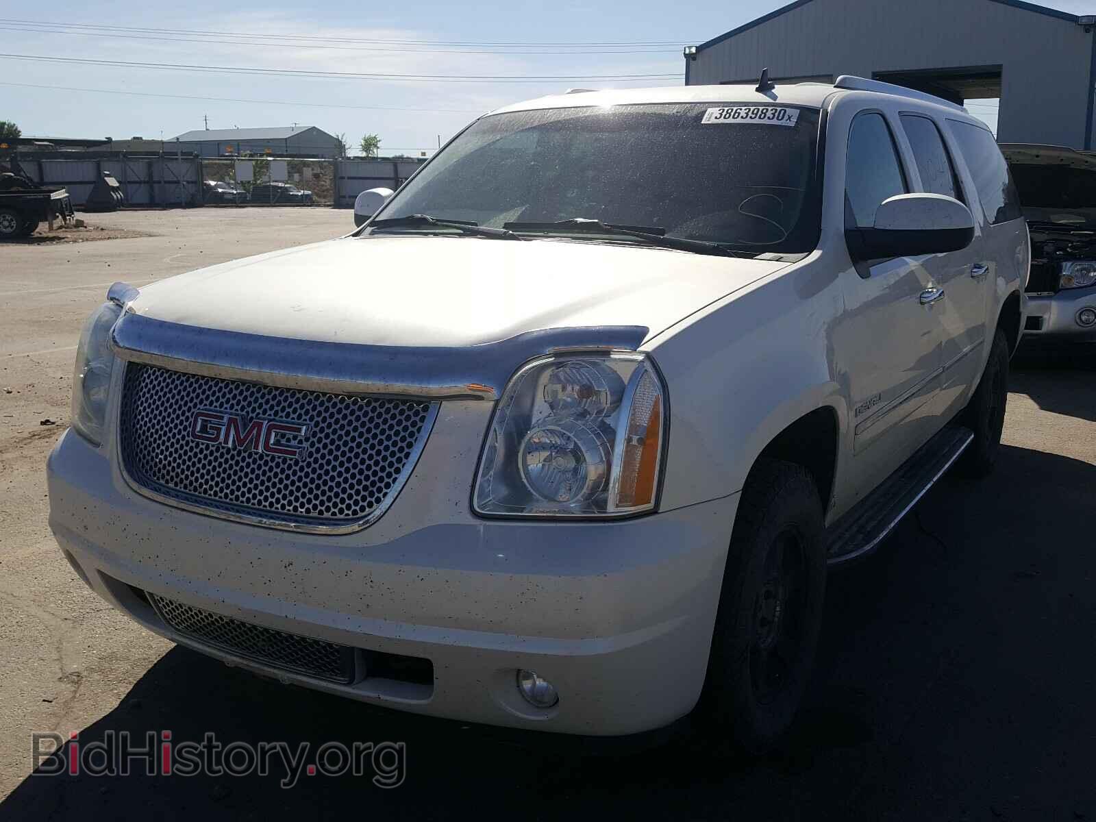 2013 GMC YUKON - VIN: 1GKS2MEF8DR377186 - Фото 2