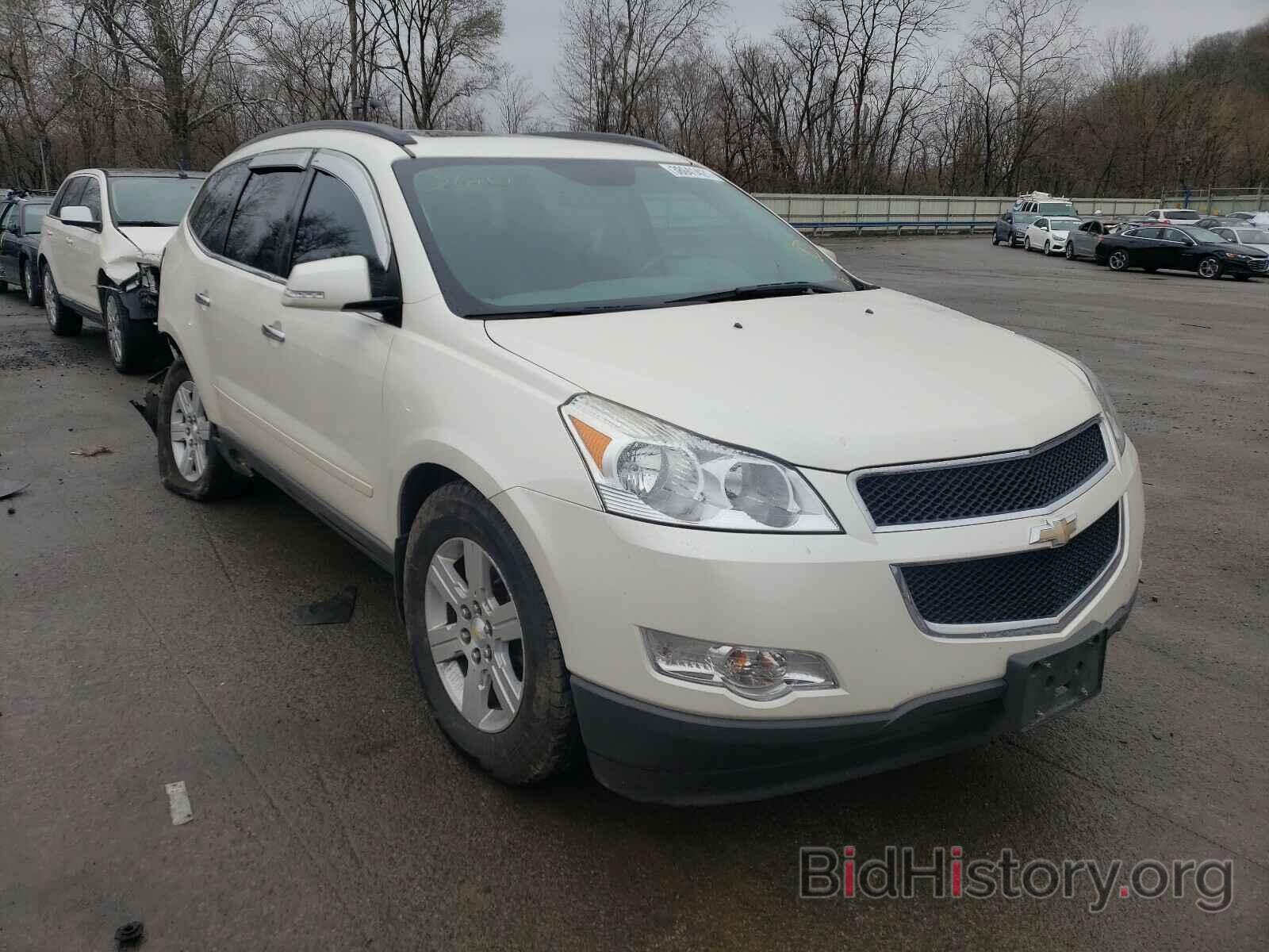 Фотография 1GNKVJED3BJ149907 - CHEVROLET TRAVERSE 2011