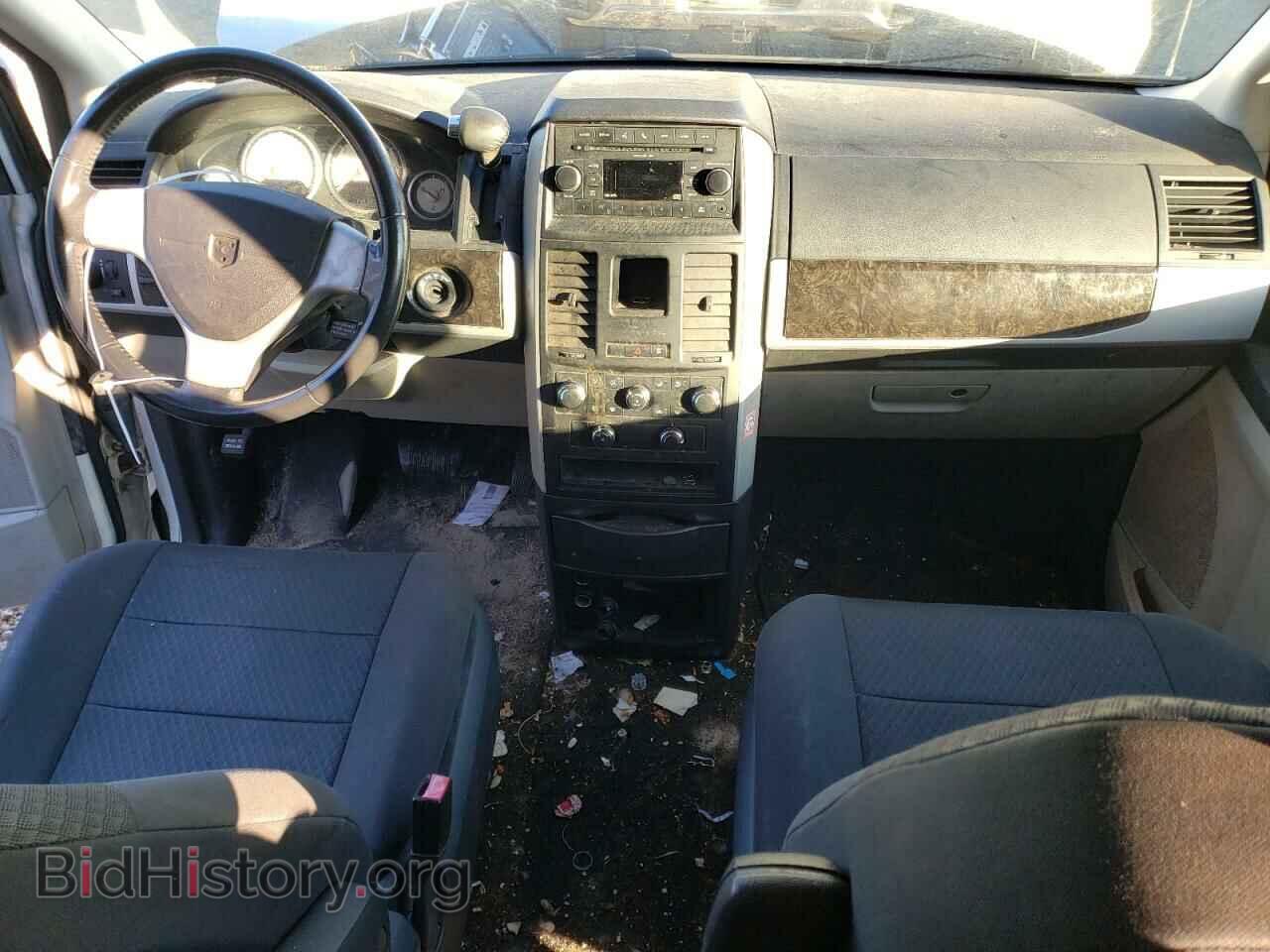 2010 DODGE CARAVAN - VIN: 2D4RN5D19AR215993 - Фото 8