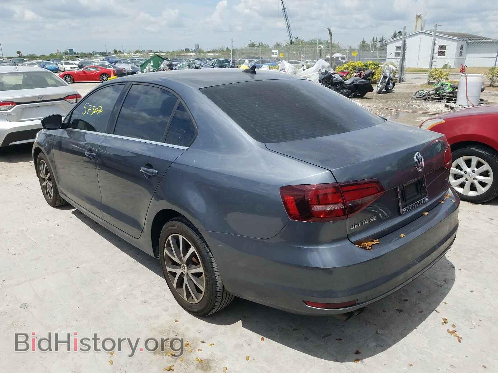 2017 VOLKSWAGEN JETTA - VIN: 3VWDB7AJ5HM235107 - Фото 3