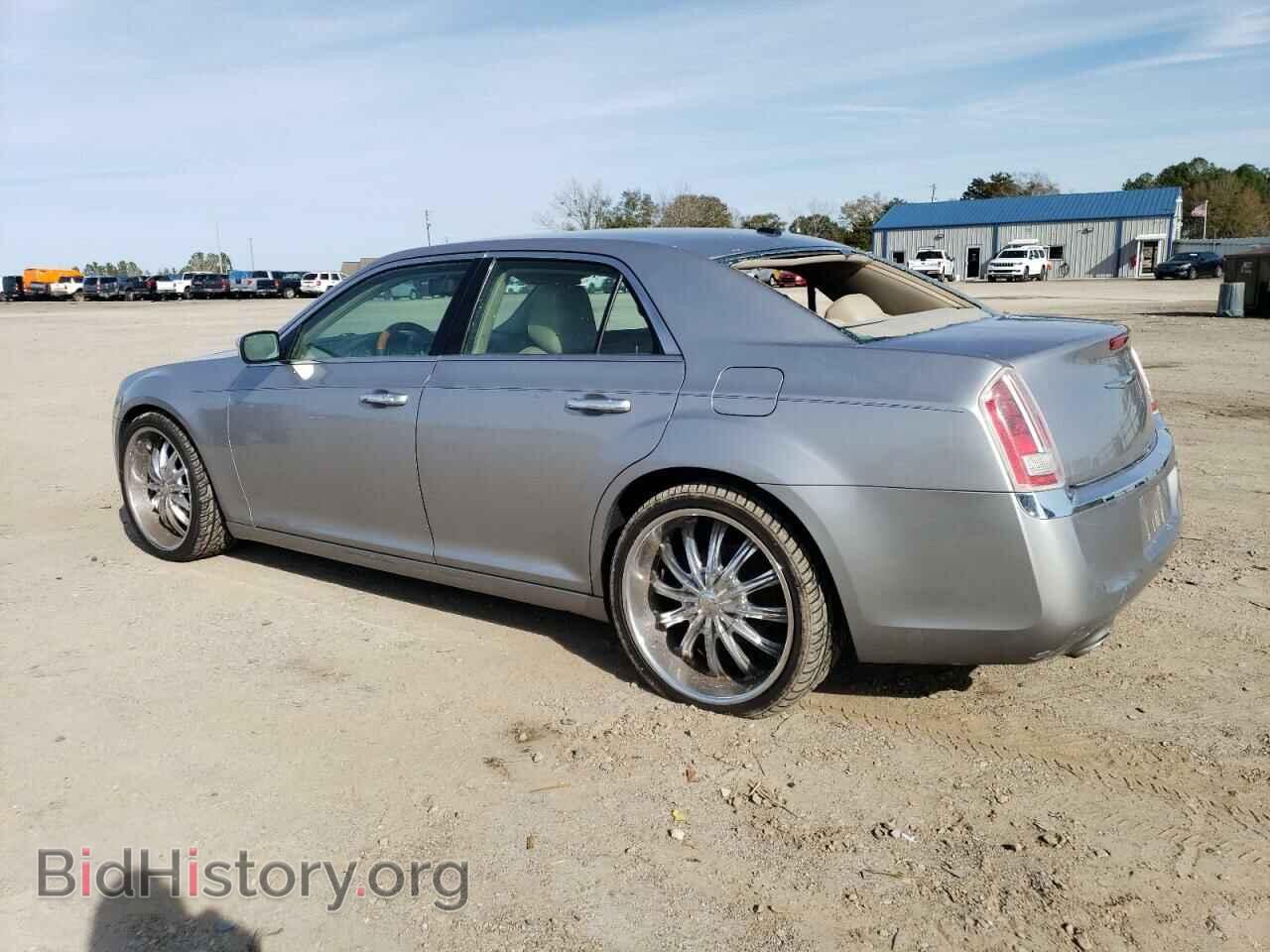 2014 CHRYSLER 300 - VIN: 2C3CCAEG7EH372989 - Photo 2