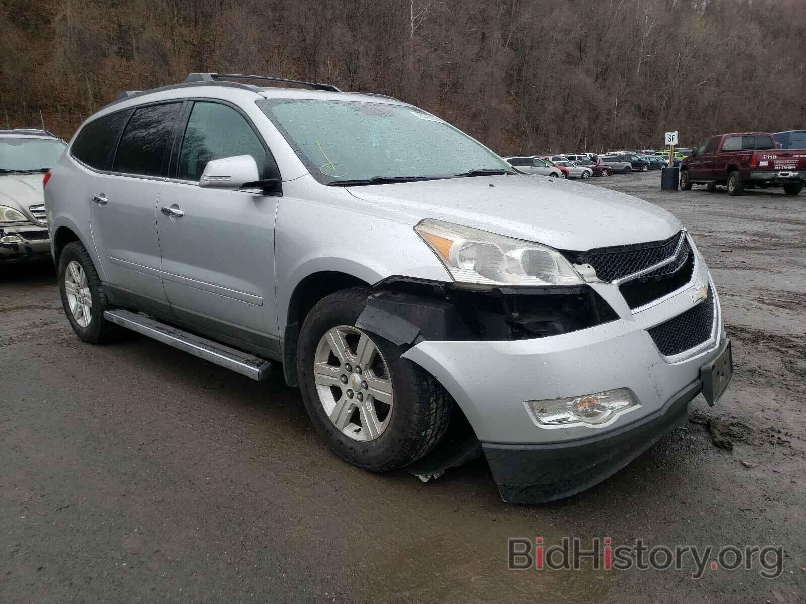 Photo 1GNKVGED2BJ375715 - CHEVROLET TRAVERSE 2011