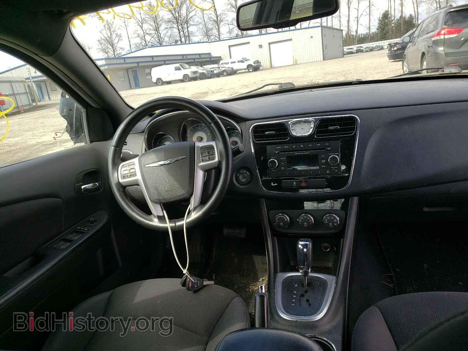 2013 CHRYSLER 200 - VIN: 1C3CCBBB5DN600850 - Фото 9