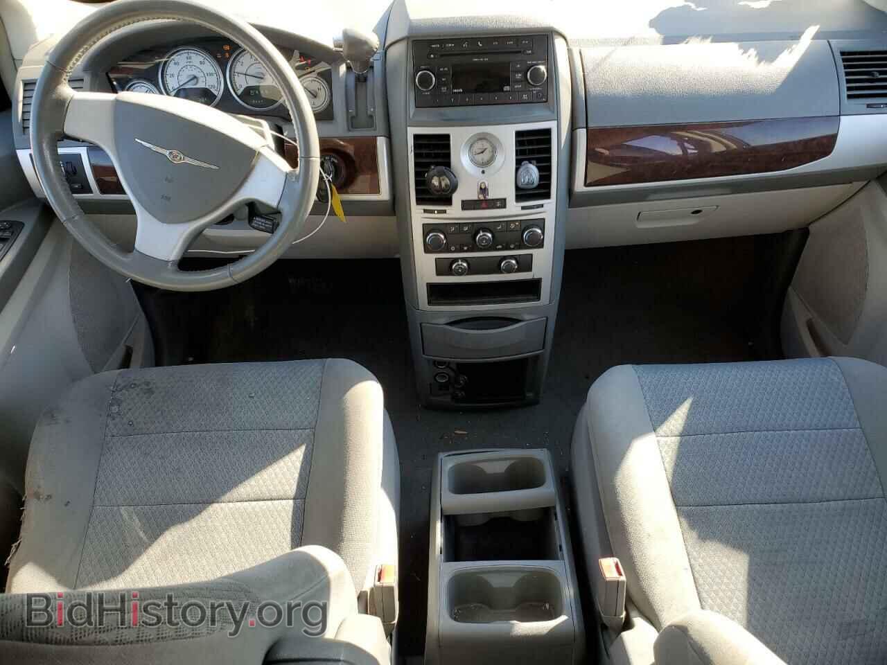 2010 CHRYSLER MINIVAN - VIN: 2A4RR5D17AR315828 - Фото 8