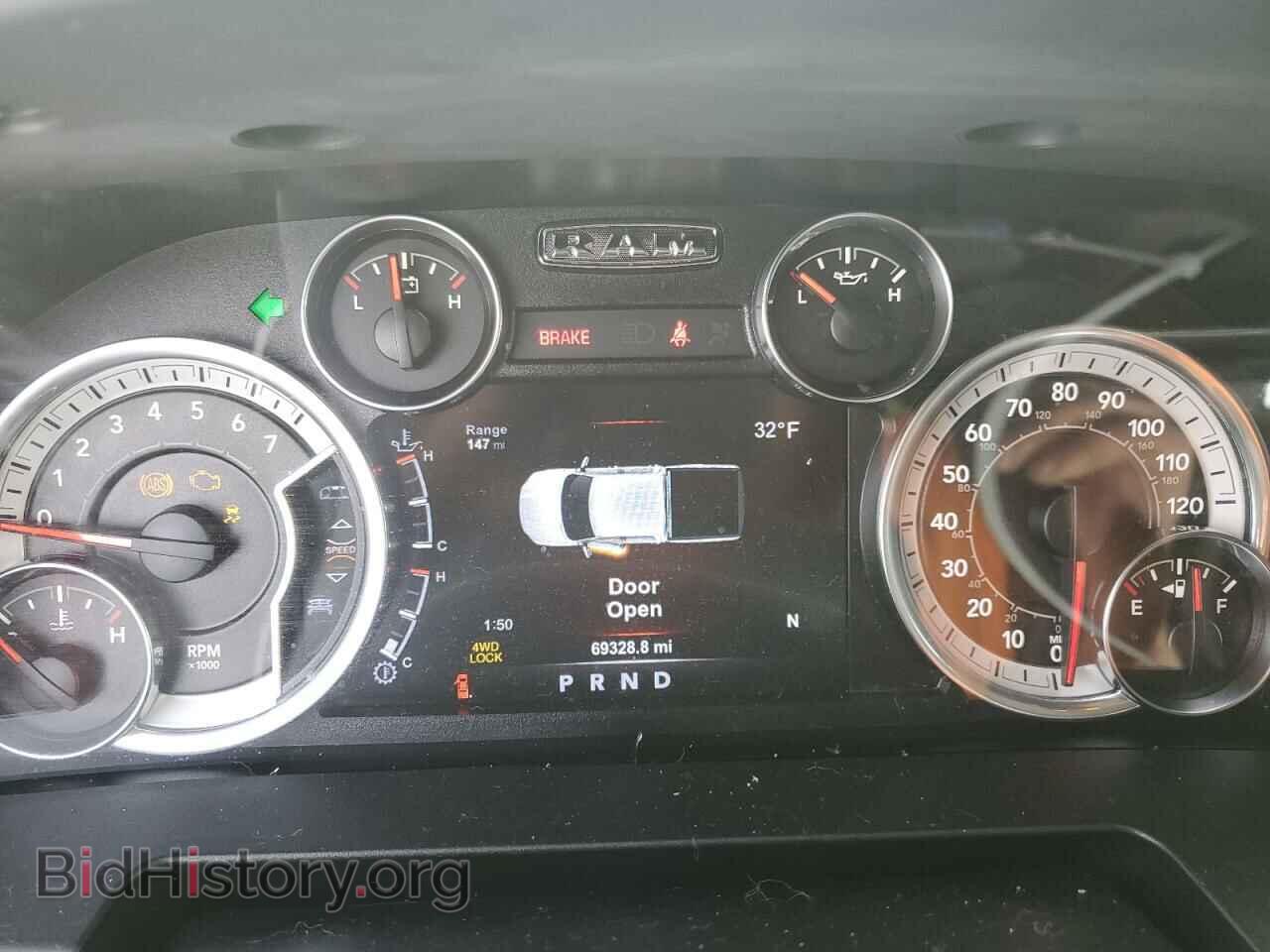 2017 RAM 1500 - VIN: 3C6RR7LT7HG575366 - Photo 9