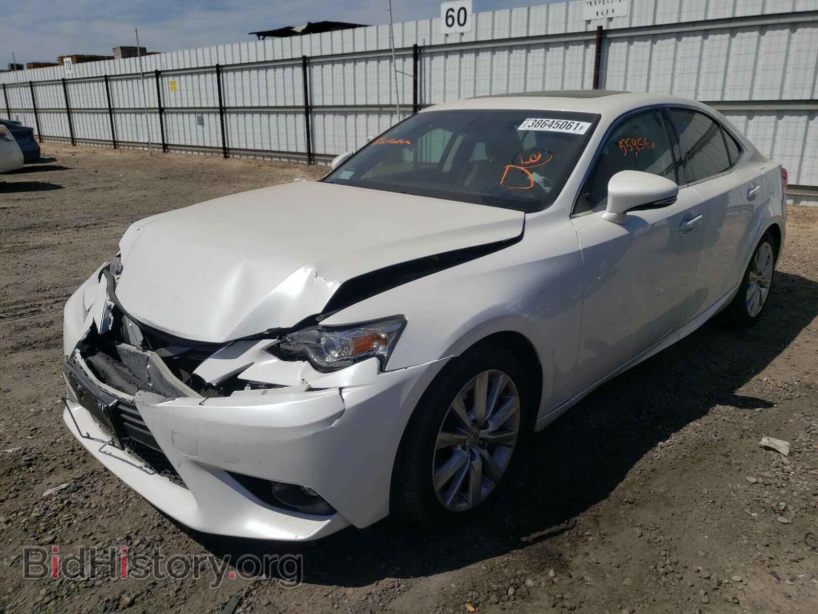 2016 LEXUS IS - VIN: JTHBA1D21G5017800 - Фото 2